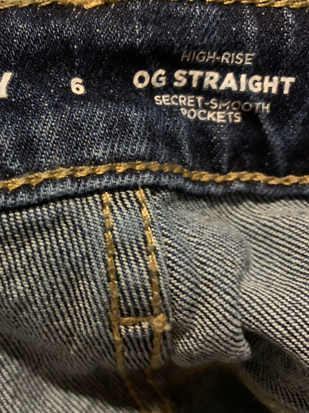 Old Navy,  High Rise Straight-Leg OG Jeans Women's 6 $10 - Picture 4 of 5